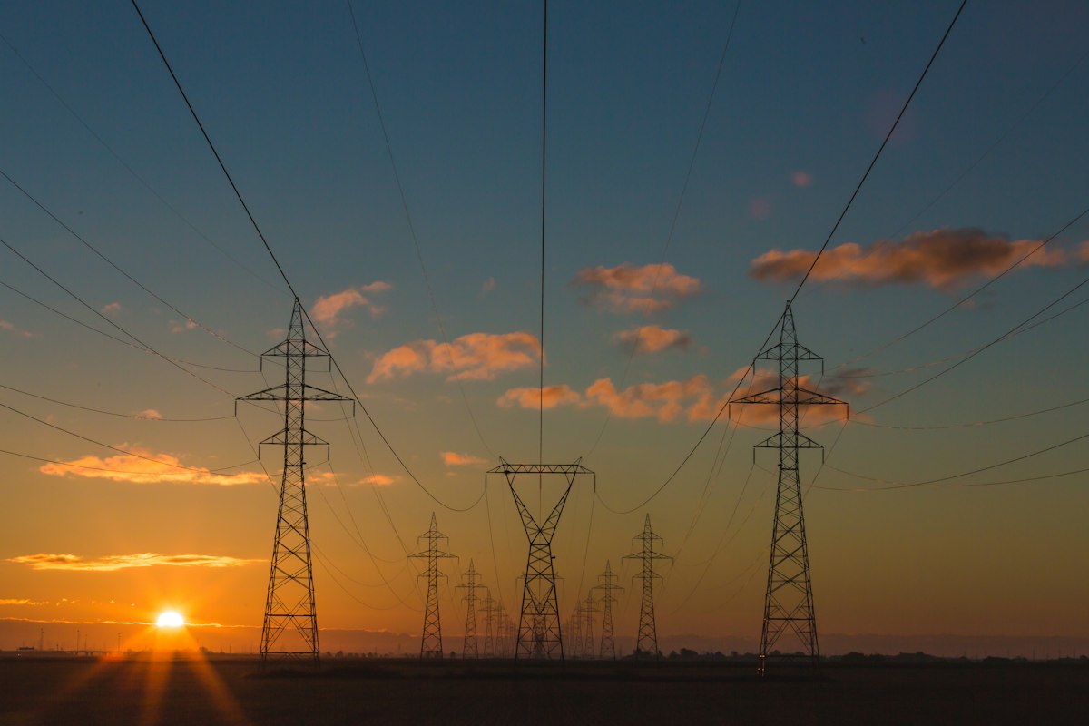 UK Inflation Climbs to 3.1% as Fuel and Energy Costs Drive Prices